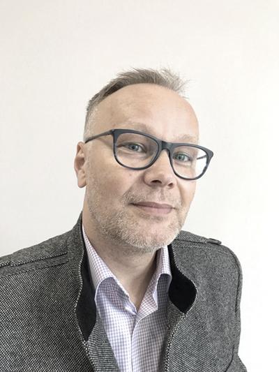 Dr n. med. Grzegorz Charliński