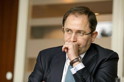 — Rzeczywiście suma inwestycji była mniejsza niż przed rokiem, ale porównywalna do roku 2015 — mówi Grzegorz Zieliński, dyrektor biura EBOR w Polsce.