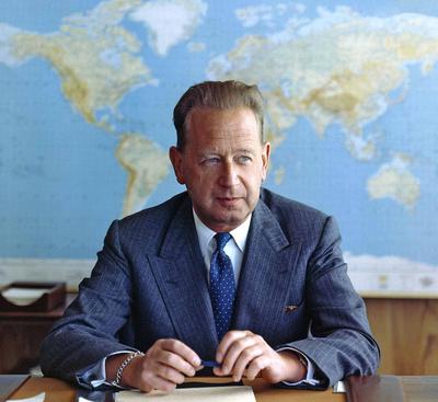 Dag Hjalmar Agne Carl Hammarskjöld w swym gabinecie