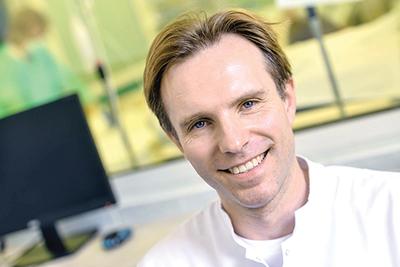 Prof. dr hab. n. med. Bartosz Karaszewski