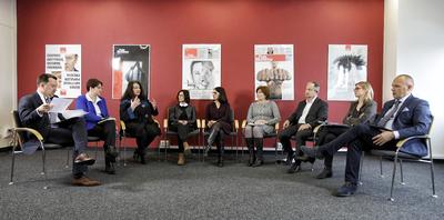 UCZESTNICY DEBATY „BIZNES I FUNDACJE — JAK MĄDRZE I DOBRZE POMAGAĆ”