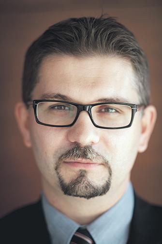 Prof. Maciej Banach: "Wiemy, że im bardziej obniżamy ryzyko sercowo-naczyniowe, tym lepiej. Co więcej, jeżeli ta terapia jest kontynuowana, nadal możemy oczekiwać redukcji liczby incydentów sercowo-naczyniowych".