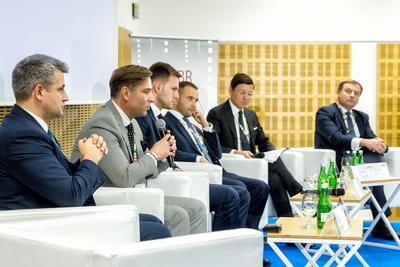 KONTYNENT NIESPODZIANKA: