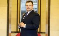 Prestiżowe studia szansą na woltę w karierze