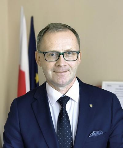 Roman Kolek: Środki przeznaczone na system opieki zdrowotnej są wciąż nieadekwatne do realnych potrzeb.