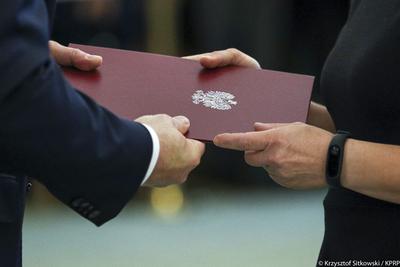 Prezydent RP Andrzej Duda wręczył akty nominacyjne nauczycielom akademickim oraz pracownikom nauki i sztuki.