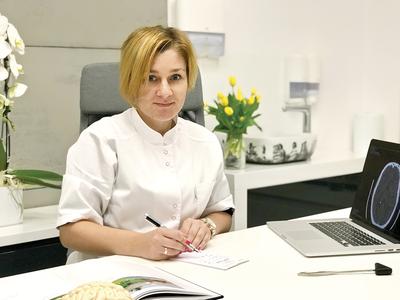 Dr hab. n. med. Monika Adamczyk-Sowa