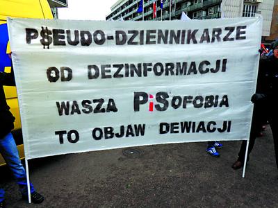 WRAŻA WALUTA: