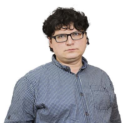 Dr n. med. Stanisław Oziemski, specjalista psycholog kliniczny, psychoterapeuta (certyfikat Polskiego Towarzystwa Psychologicznego, certyfikat analityka grupowego)