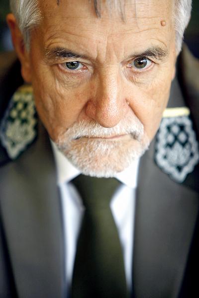 OPUSZCZA LASY: Konrad Tomaszewski pierwszy raz z funkcją dyrektora generalnego Lasów Państwowych żegnał się w 2001 r., drugi raz — wczoraj.
