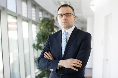 Kurs
PCM kierowanego przez Jakuba Kizielewicza, którego 100 proc. akcji chce kupić PKO
Leasing za 135 mln zł, spadł ostatnio na historyczne minimum.
