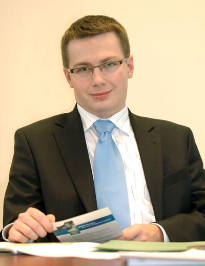 Wysokość wynagrodzenia, którą bank przyjmie do analizy, zależy od źródeł dochodów - mówi Michał Krajkowski, analityk domu kredytowego Notus.