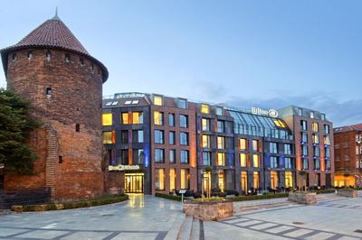 Gdański Hilton położony jest w sercu gdańskiej Starówki.