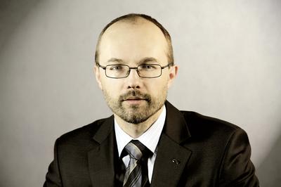 Dr n. med. Maciej Bryl
