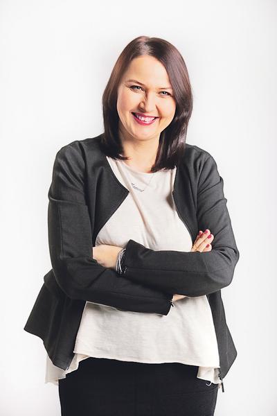 TOWAR
SZY- TY NA MIARĘ: Zdaniem Joanny
Pieńkowskiej- Olczak, kierownika krajowego PayU w Polsce, single są coraz
bardziej docenianą grupą zakupową, dlatego warto, aby sprzedawcy dostosowywali
produkty do ich potrzeb.