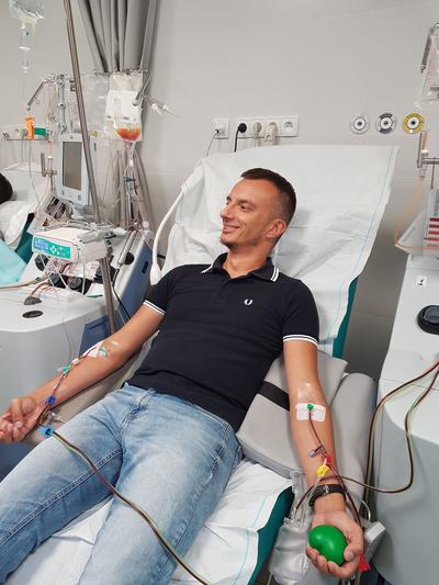 Pan Łukasz już po raz drugi dał szansę na życie choremu Francuzowi, oddając mu swój szpik