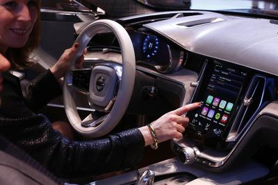 Apple CarPlay