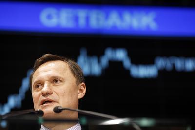 PORZĄDKI W GETINIE: Portfel niespłacanych kredytów frankowych jest zmorą Leszka Czarneckiego, właściciela Getin Noble Banku. Złe długi mocno odbijają się na wynikach kwartalnych, a majątek biznesmena topnieje.