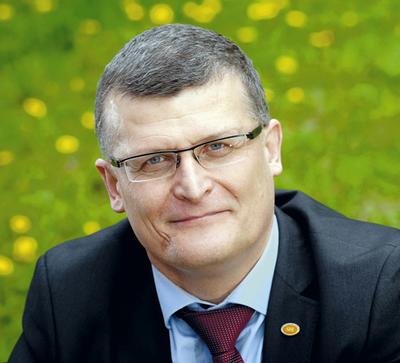 Dr n. med. Paweł Grzesiowski