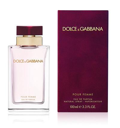 Dolce & Gabbana Pour Femme to odzwierciedlenie kontrastów. Zapach zaskakuje kombinacją siły i delikatności. Stworzony z myślą o paniach, które kochają tradycję, ale jednocześnie pragną nowoczesności. Dolce & Gabbana Cena: 429 zł (100 ml)