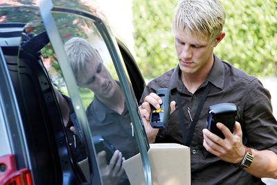 MOTOR ROZWOJU: Siłą napędową zmian w dostawach, w e-commerce są rosnące wymagania klienta internetowego i takiego, który robi zakupy jednocześnie w sieci i w sklepach tradycyjnych.