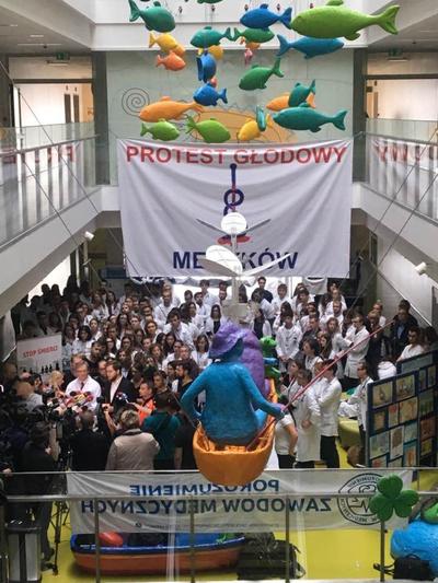 Protest głodowy rezydentów