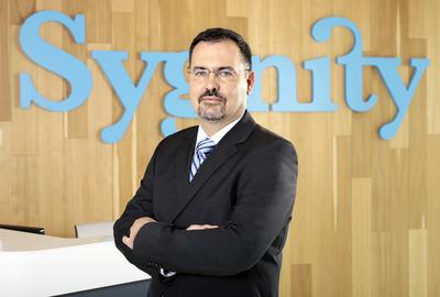TWARDY GRACZ: Piotr Wierzbicki, p.o. wiceprezes Sygnity, liczy, że niedługo wierzyciele podpiszą umowę standstill, ale jednocześnie bierze pod uwagę inne scenariusze.