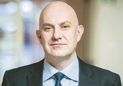 Robert Bonek Coraz częściej chorzy po kilku latach terapii, pomimo skuteczności stosowanych preparatów iniekcyjnych, są zmęczeni koniecznością ich regularnego przyjmowania. Z badań wynika, że preferowaną przez pacjentów formą podawania preparatów jest droga doustna. dr
