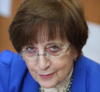 Prof. dr hab. n. med. Lidia Brydak