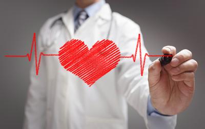 Podwyższony poziom cholesterolu na początku nie daje żadnych typowych objawów.
