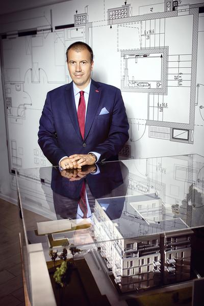 KOLEJNY KROK: Po roku działalności jesteśmy zauważalni, zapraszani i słyszani. Teraz chcemy, by nas również słuchano. Dlatego chciałbym w tym roku wydłużyć listę członków RGSWS do setki. Rada byłaby wówczas zapraszana do uczestnictwa w inicjatywach legislacyjnych — mówi Piotr Hofman, prezes Rady Gospodarczej Strefy Wolnego Słowa i właściciel Grupy Inwest.