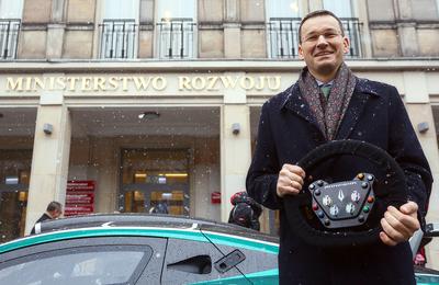 Premier Mateusz Morawiecki promował elektromobilość już wtedy, gdy pełnił funkcję ministra rozwoju