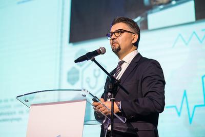 Prof. dr hab. n. med. Maciej Banach podczas debaty "Wspólnie dla zdrowia" w Łodzi: Niezbędny jest wzrost wyceny świadczeń wysokospecjalistycznych w szpitalach klinicznych, nawet o 20-30 proc.