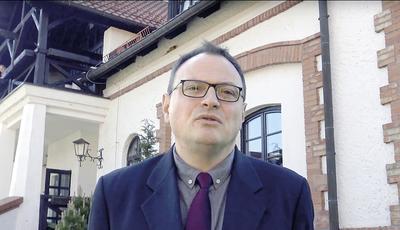Prof. dr hab. n. med. Marcin Mycko, kierownik Kliniki Neurologii Uniwersytetu Warmińsko-Mazurskiego w Olsztynie