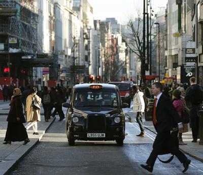W lutym 2015 r. LPP na 25 lat wynajęło lokal przy prestiżowej Oxford Street w Londynie.
