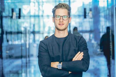 ZDROWA
KONKURENCJA: Michal Smida, założyciel Twisto, chociaż dziś świadczy usługi we
współpracy z ING Bankiem Śląskim, to w przyszłości nie wyklucza samodzielnego
bytu na rynku finansowym. Prezes czeskiego fintechu jest otwarty na innych
partnerów.