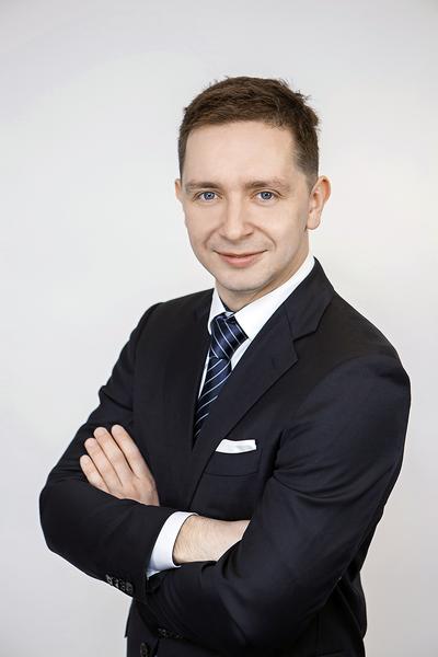 SPECYFIKA
BRANŻY: W zakładach obróbki drewna, konieczne jest dobranie optymalnego i
przede wszystkim kompleksowego rozwiązania ochrony przeciwpożarowej — mówi
Tomasz Huś, prezes zarządu PZU LAB SA.