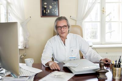 prof. dr hab. n med. Piotr L. Chłosta