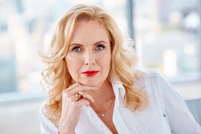 Górna półka przyciąga: Karolina Kaim, prezes Tacit Investment, spodziewa się, że niedługo wszystkie apartamenty w Cosmopolitanie zostaną wyprzedane. Jest też zadowolona ze sprzedaży innej warszawskiej inwestycji spółki - rezydencji Park Lane przy Łazienkach Królewskich.
