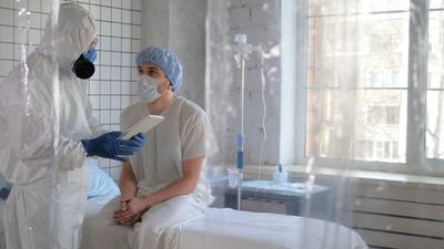 W każdym województwie będzie szpital, który ma zapewnić skoordynowaną opiekę nad pacjentami z COVID-19.