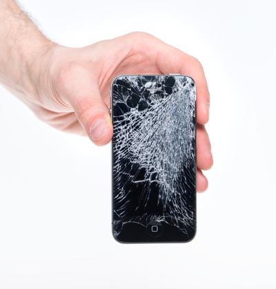 NIEZNISZCZALNY SMARTFON: