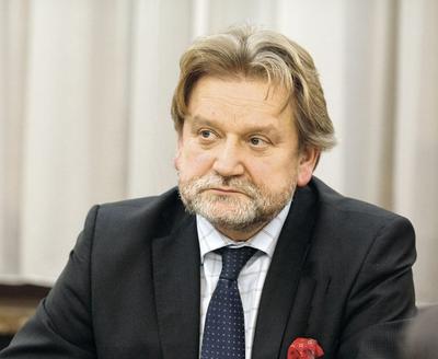 Dr n. med. Jarosław Pinkas, główny inspektor sanitarny