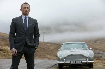 Daniel Craig jako James Bond agent "007" w filmie "Skyfall"
Źródło: Metro-Goldwyn-Mayer Pictures/Columbia Pictures/EON Productions/Picselect via Bloomberg