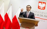 Uczciwi tracą zaufanie do państwa