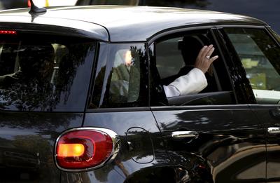 Franciszek i fiat 500L