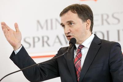 SĄ GRANICE: