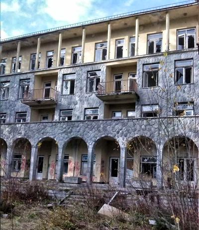 PRZYCZYNA KŁOPOTÓW: Joanna Opalińska jako biegła wiele razy przygotowywała ekspertyzy na zlecenie prokuratury. Wycena tej nieruchomości, położonej pod Zakopanem, sprawiła, że musiała stanąć przed śledczymi w zupełnie innej roli — podejrzanej.
