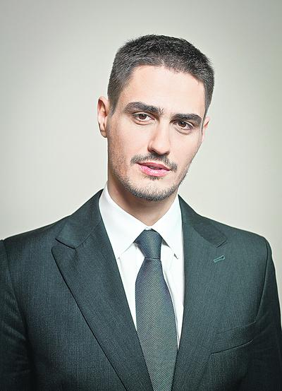 SUKCESOR U STERU: