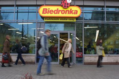 Sklep Biedronka na warszawskiej Pradze