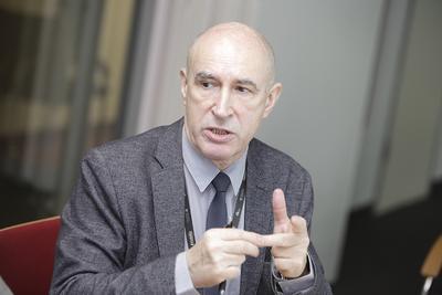 Dr hab. n. med. Janusz Heitzman